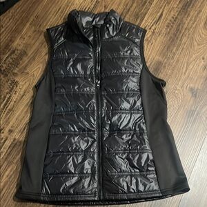 Avia Women's Shiny Black Puffer Vest